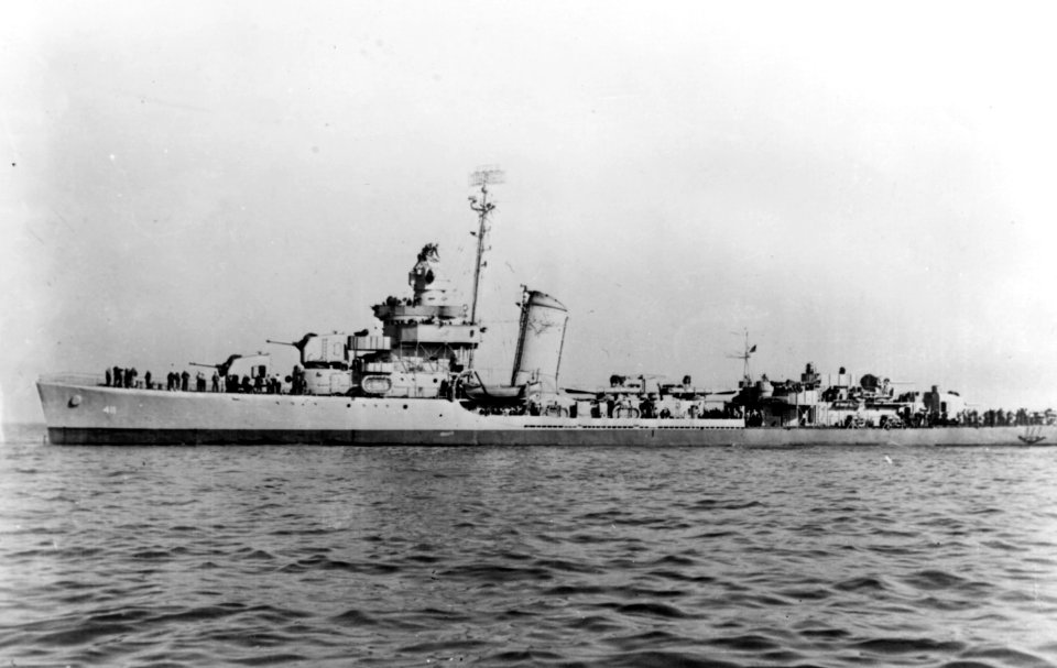 USS Anderson (DD-411) in March 1945 (19-N-84296)