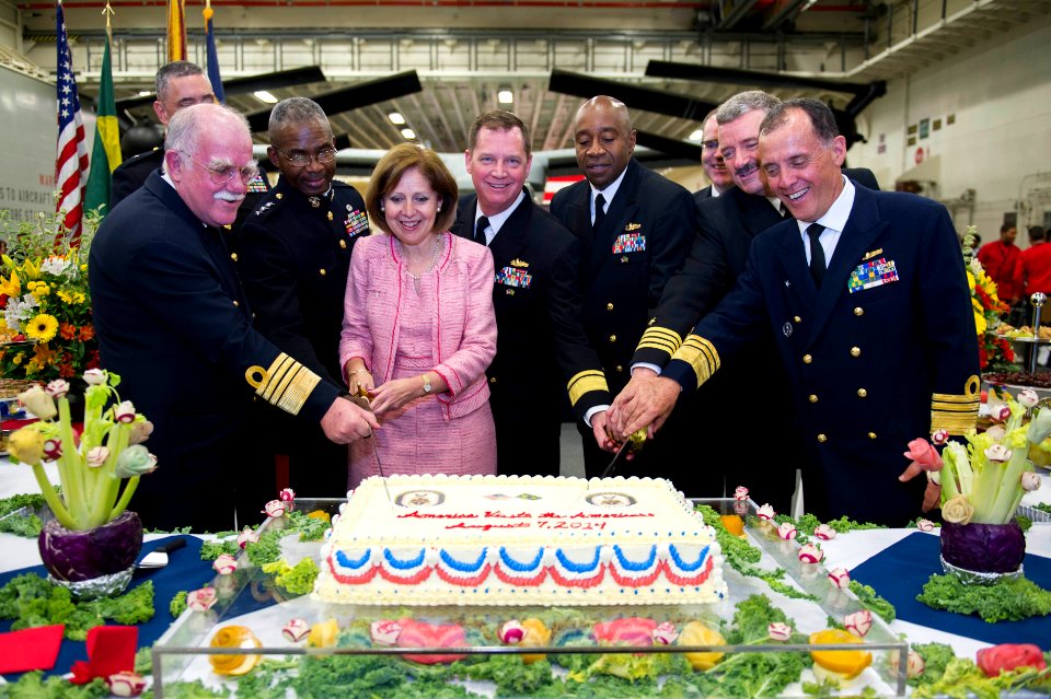 USS America reception 140807-N-EV723-201