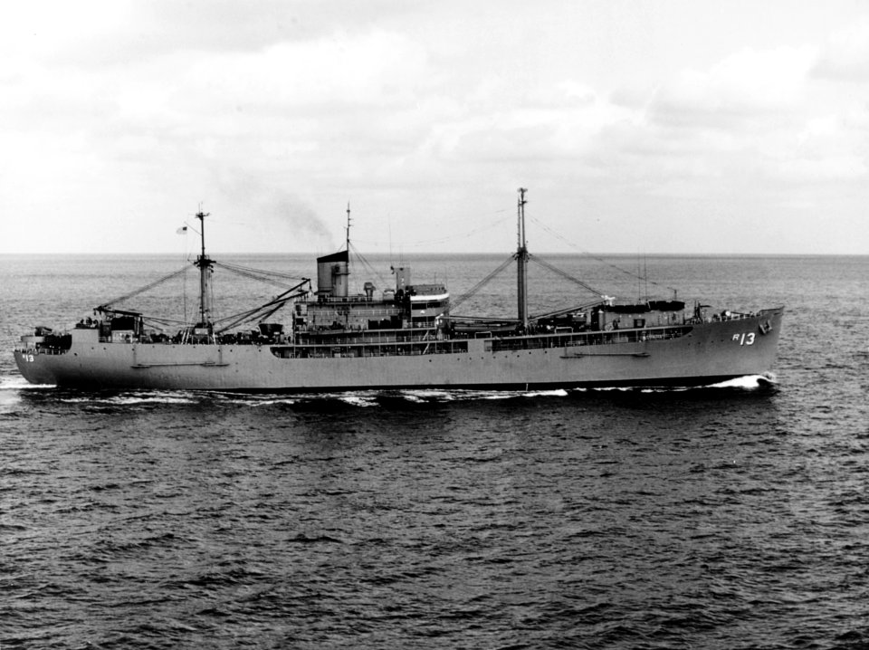 USS Amphion (AR-13) underway off Hampton Roads, Virginia (USA), on 7 November 1969 (K-79354)