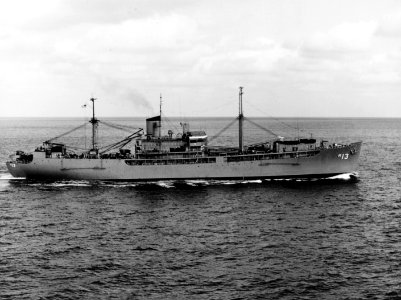 USS Amphion (AR-13) underway off Hampton Roads, Virginia (USA), on 7 November 1969 (K-79354)