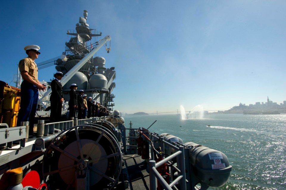 USS America operations 141006-N-AC979-009