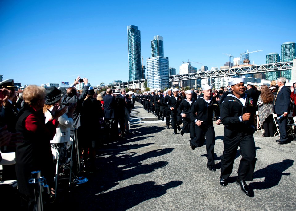 USS America commissioning 141011-N-FR671-366