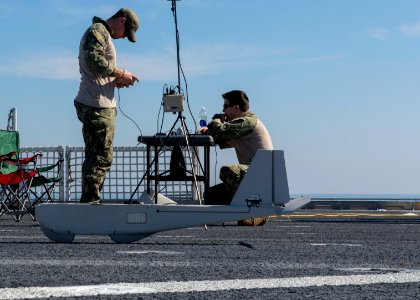 USNS Spearhead operations 140217-N-ZY039-016