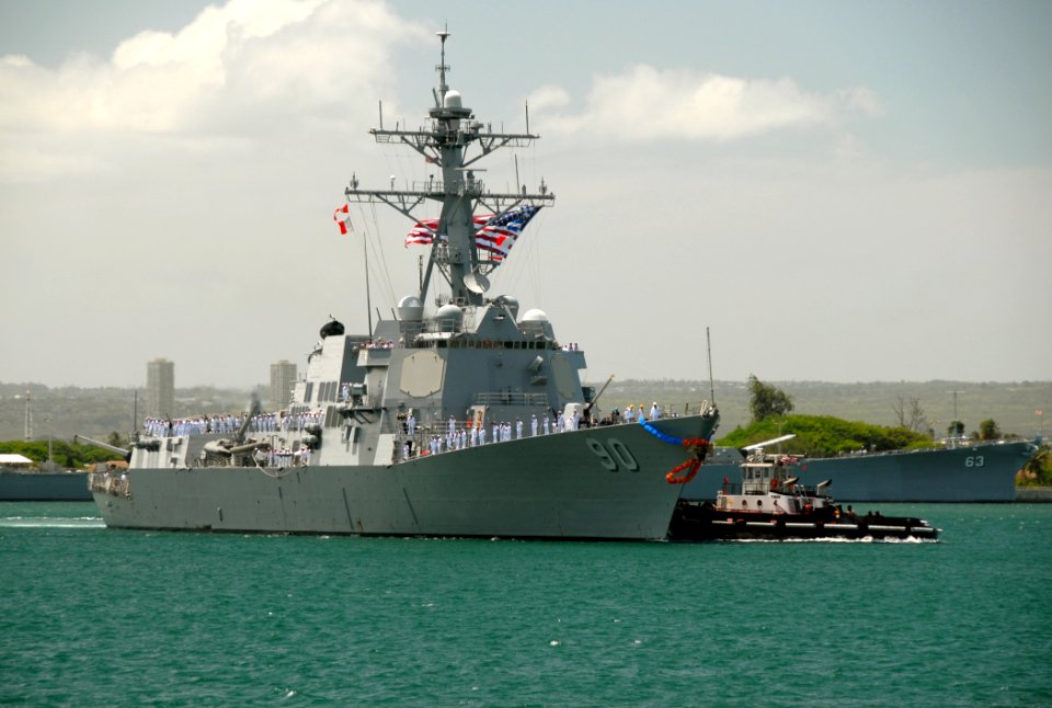 US Navy 080607-N-4965F-164 he Arleigh Burke-class guided-missile destroyer USS Chafee (DDG 90) passes the Battleship Missouri Memorial as she makes her way pier side to Naval Station Pearl Harbor
