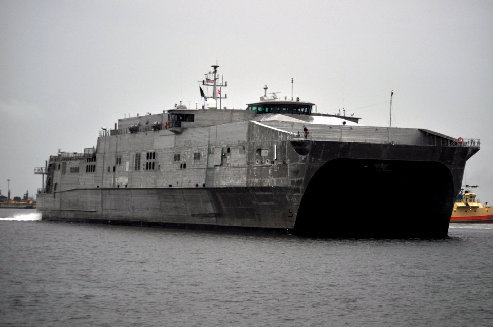 USNS Spearhead 130214-N-IC228-003