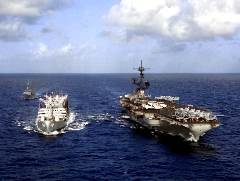 USNS Neosho (T-AO-143) refuels USS Coral Sea (CV-43) 1989