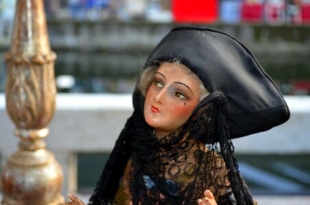 Lady venice doll