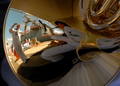 US Navy 080609-N-4965F-570 Musicians assigned to U.S. Pacific Fleet Band perform at the conclusion of a change of command ceremony