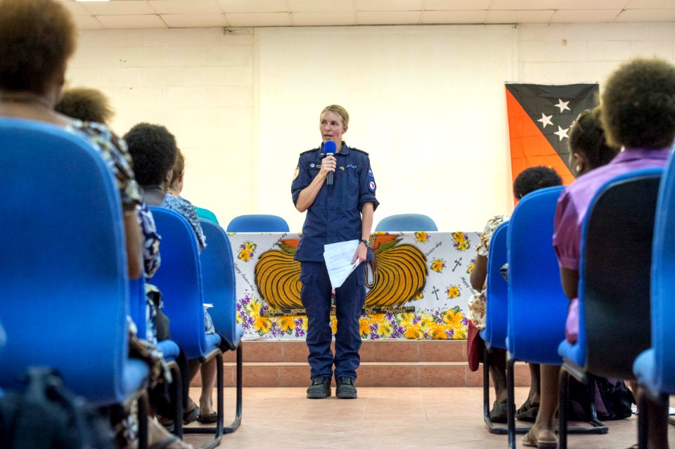 USNS Mercy participates in a women's leadership symposium in Rabaul, Papua New Guinea During Pacific Partnership 2015 150709-N-UQ938-154