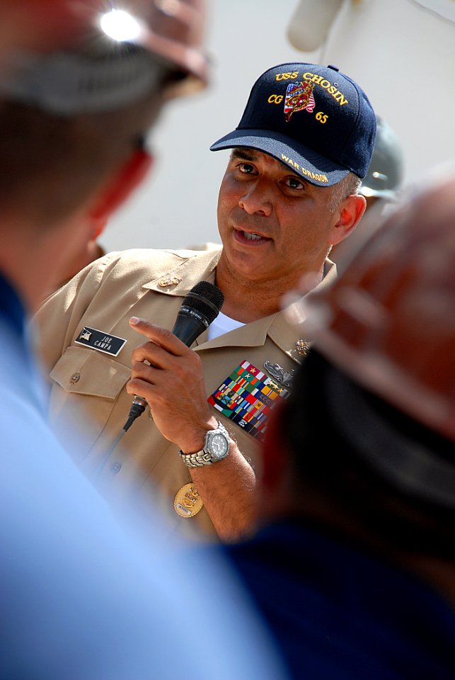 US Navy 080611-N-4965F-059 Master Chief Petty Officer of the Navy (MCPON) Joe R. Campa Jr. speaks with Sailors of the Ticonderoga-class guided-missile cruiser USS Chosin (CG 65)