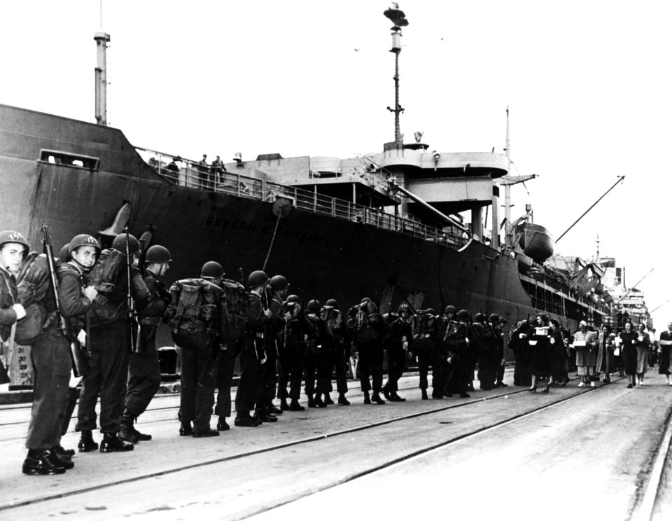 USNS General M.B. Stewart (T-AP-140) at Hampton Roads Pier, Virginia (USA), 10 October 1951 (80-G-433593)