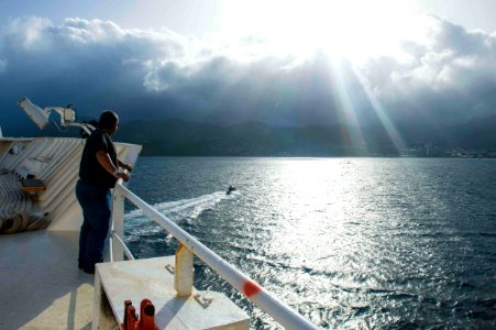 USNS Comfort arrives in Roseau, Dominica. (19491327644)