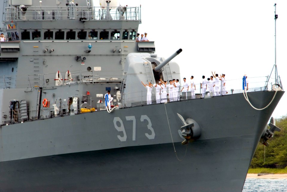 US Navy 080624-N-9671T-168 Korean sailors aboard the Republic of Korea Ship (ROKS) Yang Monchoon (DDH 973) wave to observers as the ship pulls into Pearl Harbor for the Rim of the Pacific (RIMPAC) 2008 Exercise
