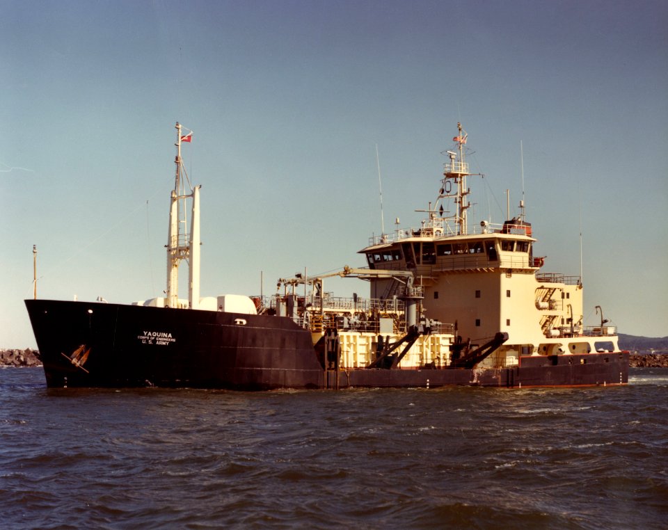 USAV Yaquina - port