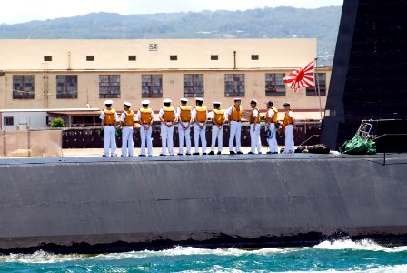 US Navy 080626-N-6674H-041 The Japanese Maritime Self Defense Force submarine JS Narushio (SS 595) arrives at Naval Station Pearl Harbor for Rim of the Pacific exercise (RIMPAC) 2008
