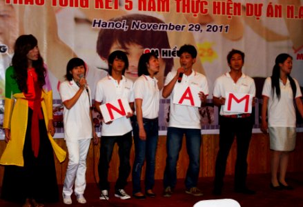 USAID Supports HIV Awareness among Street Youth and Young Men (6429598849) photo