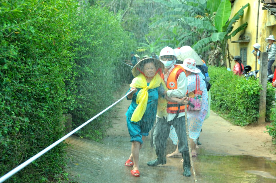 USAID, Red Cross Support Disaster Response Drill in Duy Hoa Commune, Quang Nam Province (8249599374)