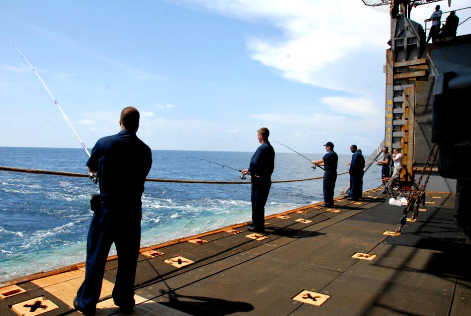 US Navy 080629-G-9409H-634 With the stern gate lowered on the amphibious dockl landing ship USS Tortuga (LSD 46), Sailorstake advantage of an lull in the exercise schedule