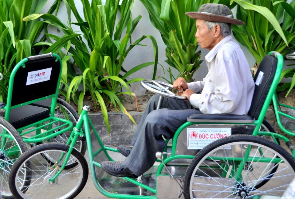 USAID Project Supports Rehabilitation Department for Children and Wheelchair Distribution in Danang (9302449773)