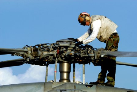 US Navy 080701-N-0640K-007 Aviation Electrician's Mate 2nd Class Justin Williams, assigned to the