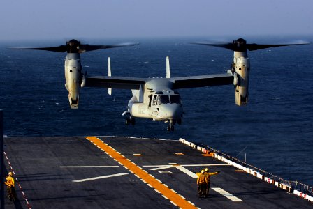 US Navy 080708-N-4014G-063 A V-22 Osprey aircraft from the
