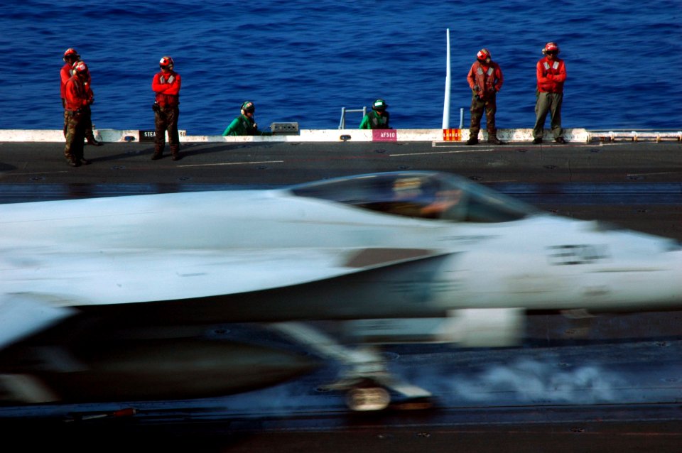 US Navy 080715-N-8854R-002 An F-A-18E Super Hornet assigned to Strike Fighter Squadron (VFA) 27 launches from the aircraft carrier USS Kitty Hawk (CV 63)