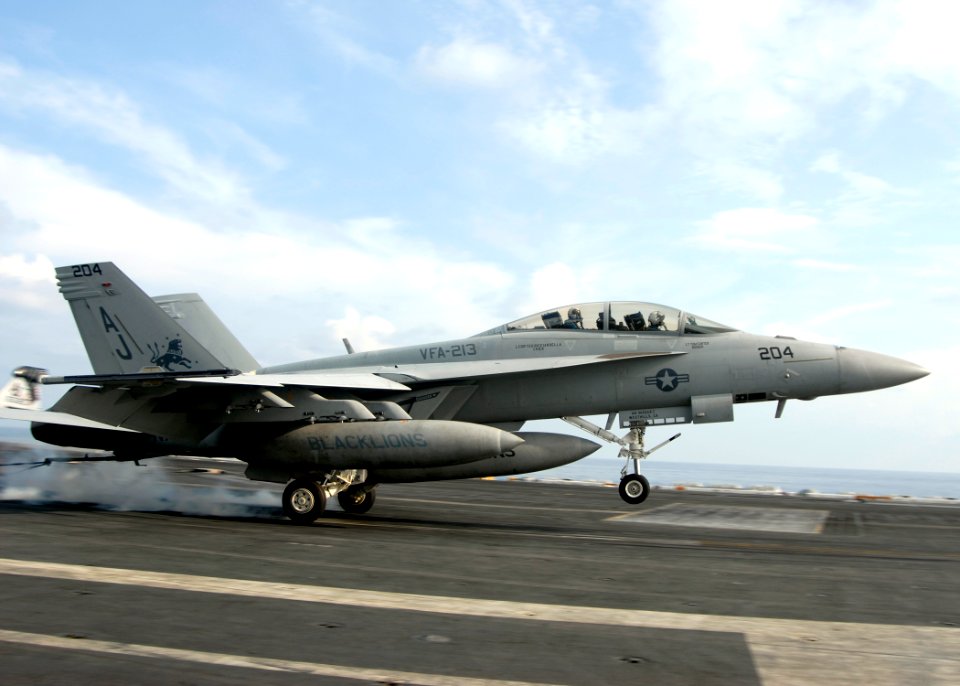 US Navy 080725-N-6676S-042 An F-A-18F Super Hornet assigned to the