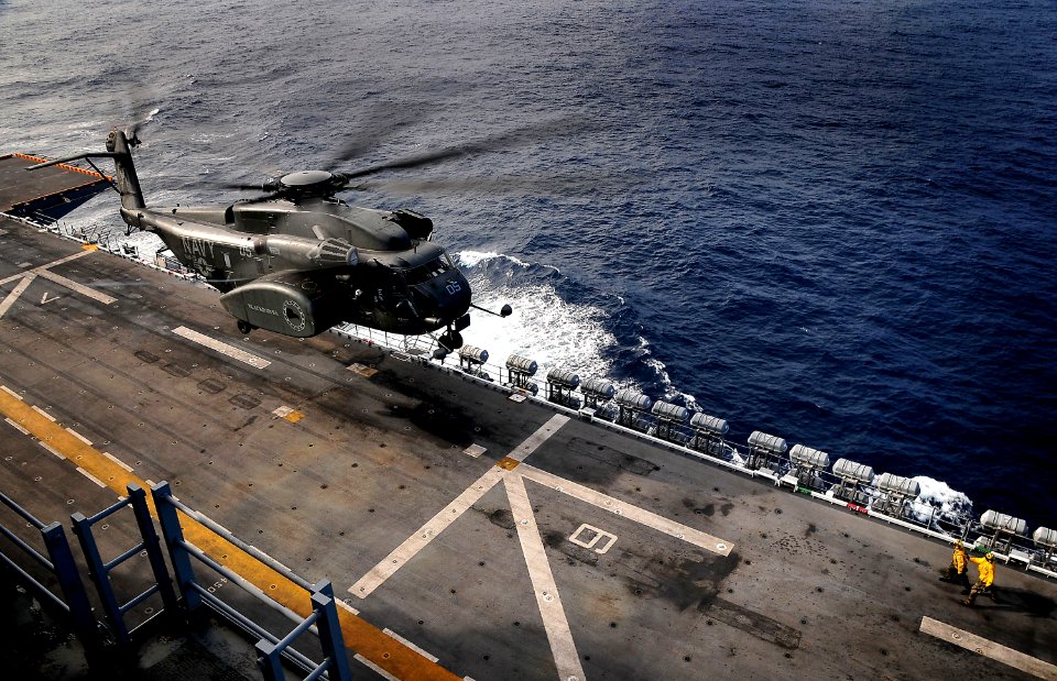 US Navy 080808-N-4774B-466 An MH-53E Sea Dragon assigned to Mine Counter-Measures Squadron (HM) 15 lands aboard the amphibious assault ship USS Tarawa (LHA 1)