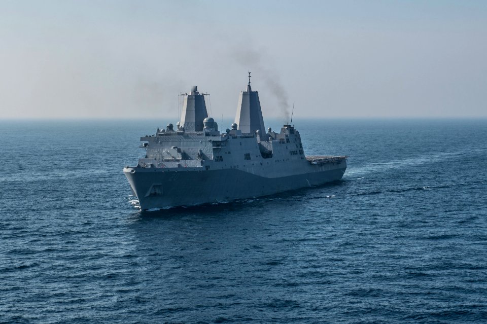 US, ROK conduct photo exercise 150327-N-UF697-011