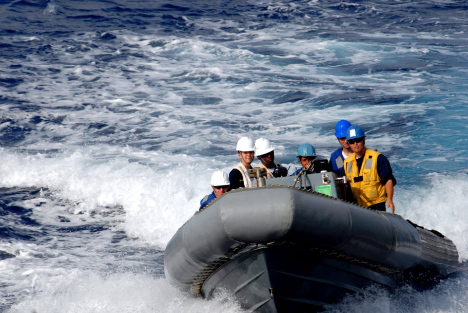US Navy 080819-N-1635S-009 Sailors return to the Arleigh Burke-class guided-missile destroyer USS Howard (DDG 83)