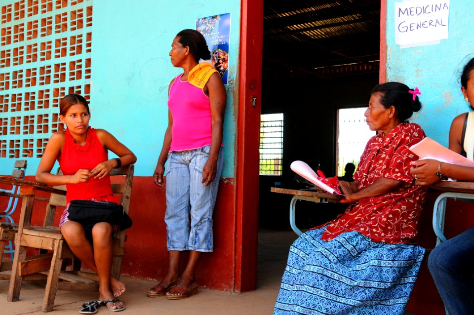 US Navy 080815-N-4515N-048 Nicaraguan women wait at Juan Comenius High School to be seen by medical personnel during a Continuing Promise 2008 humanitarian assistance project