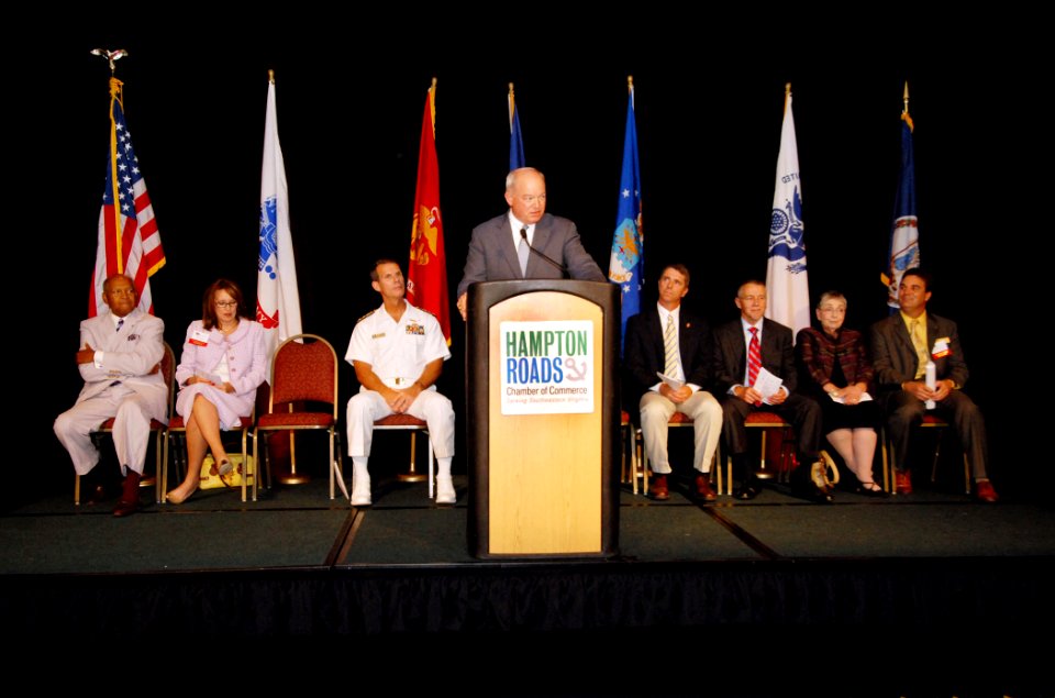 US Navy 080820-N-0924R-018 Norfolk Mayor Paul Fraim speaks on behalf of the civilian community at the Hampton Roads Military Recognition Reception