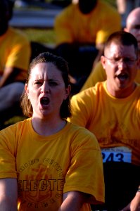 US Navy 080823-N-9818V-217 Chief petty officer selectees stretch before participating in the fourth annual