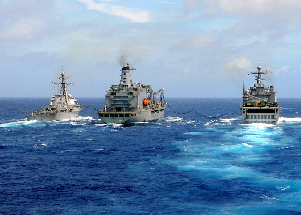 US Navy 080903-N-1082Z-004 The Military Sealift Command fleet replenishment oiler USNS Big Horn (T-AO 198) conducts a replenishment at sea