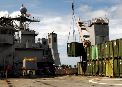 US Navy 080827-N-3392P-015 Sailors and Marines secure equipment from the 26th Marine Expeditionary Unit