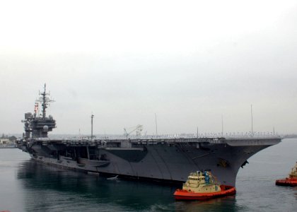 US Navy 080828-N-9076B-004 The aircraft carrier USS Kitty Hawk (CV 63) pulls away from the pier at Naval Air Station North Island Calif