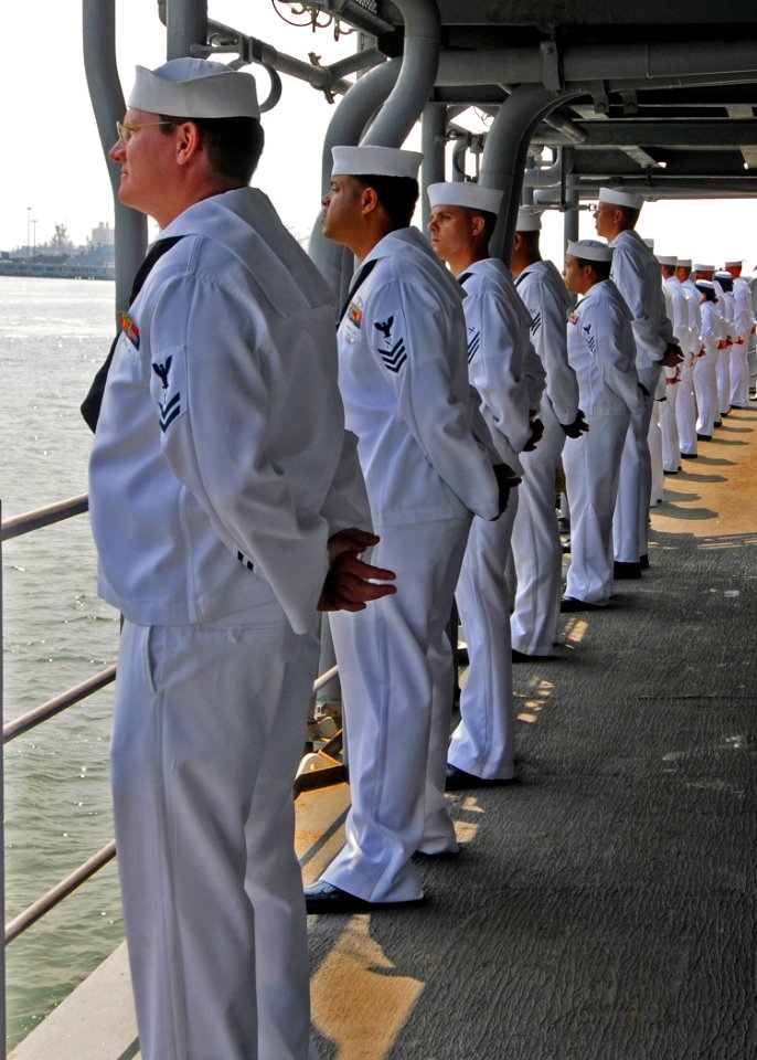 US Navy 080830-N-1082Z-031 Sailors man the rails aboard the guided-missile cruiser USS Vella Gulf (CG 72)