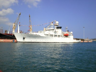 US Navy 111108-O-ZZ999-008 The Military Sealift Command oceanographic survey ship USNS Pathfinder (T-AGS 60) conducts a port visit to Veracruz, Mex