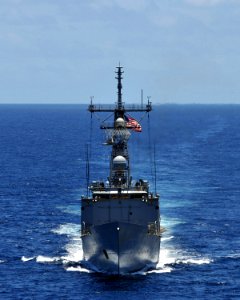 US Navy 080905-N-7981E-026 The Oliver Hazard Perry-class guided-missile frigate USS Curts (FFG 38) transits the Indian Ocean with the Abraham Lincoln Strike Group