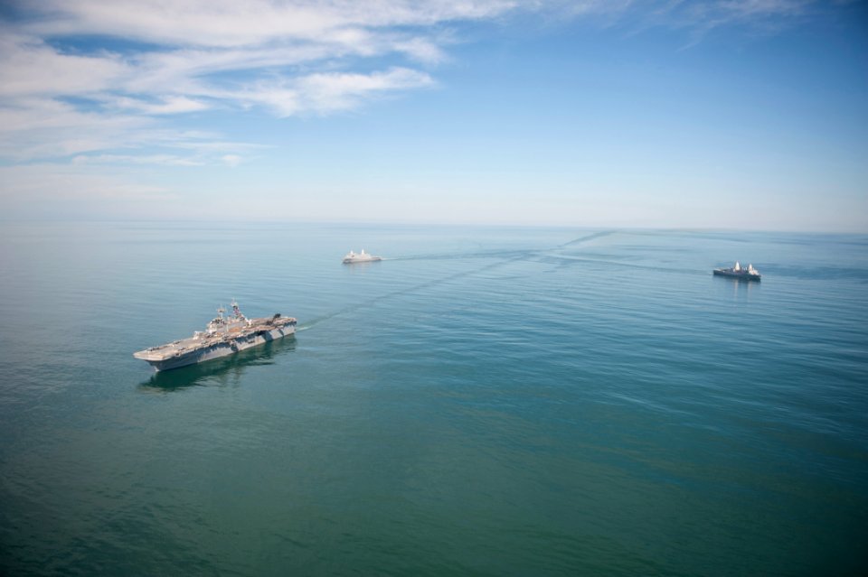 US Navy 110831-N-PM781-010 USS Wasp (LHD 1), USS New York (LPD 21) and USS San Antonio (LPD 17) transit in formation during a training exercise