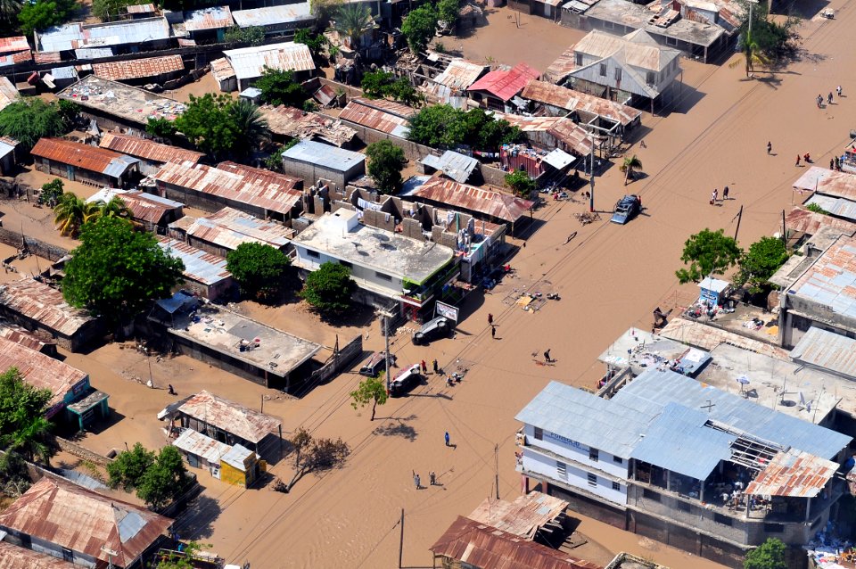 US Navy 080909-N-5642P-149 An aerial photograph taken Tuesday, Sept. 9, 2008 of damage in Port-Au-Prince, Haiti caused by Hurricane Ike