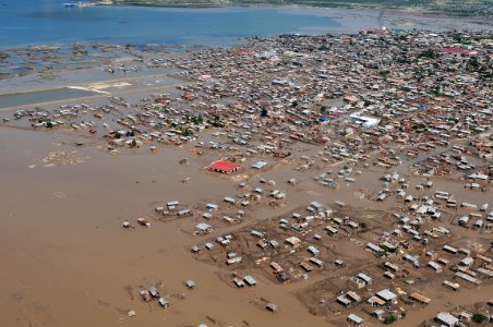 US Navy 080909-N-5642P-157 An aerial photograph taken Tuesday, Sept. 9, 2008 of damage in Port-Au-Prince, Haiti caused by Hurricane Ike