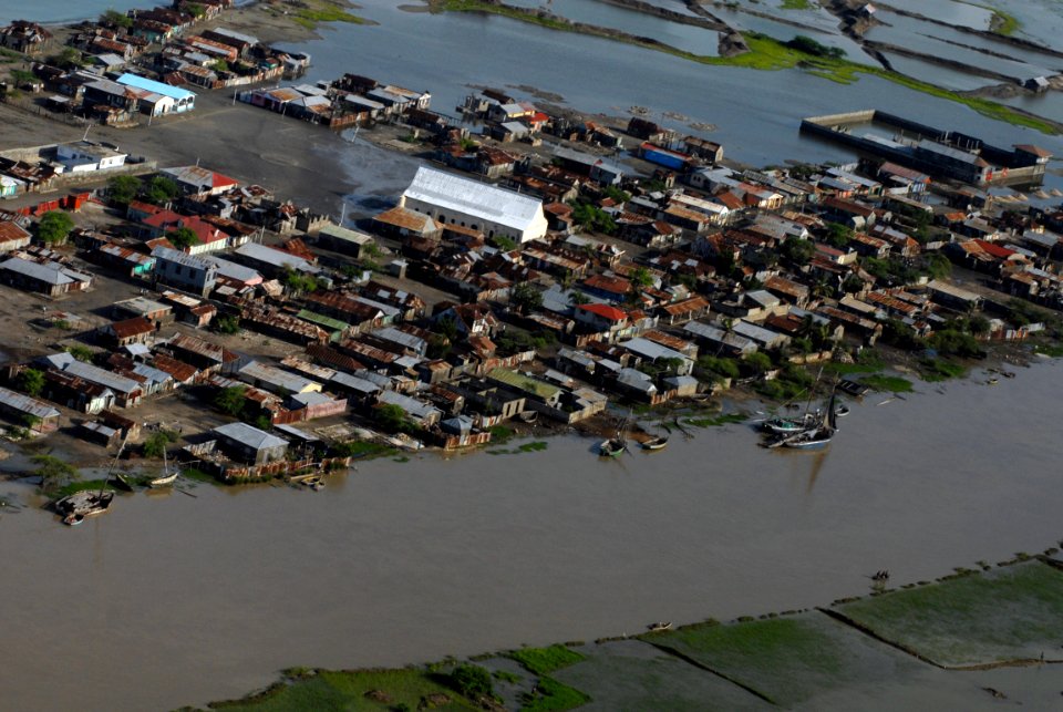 US Navy 080916-N-3595W-024 An aerial photograph of flooding caused by Hurricane Ike