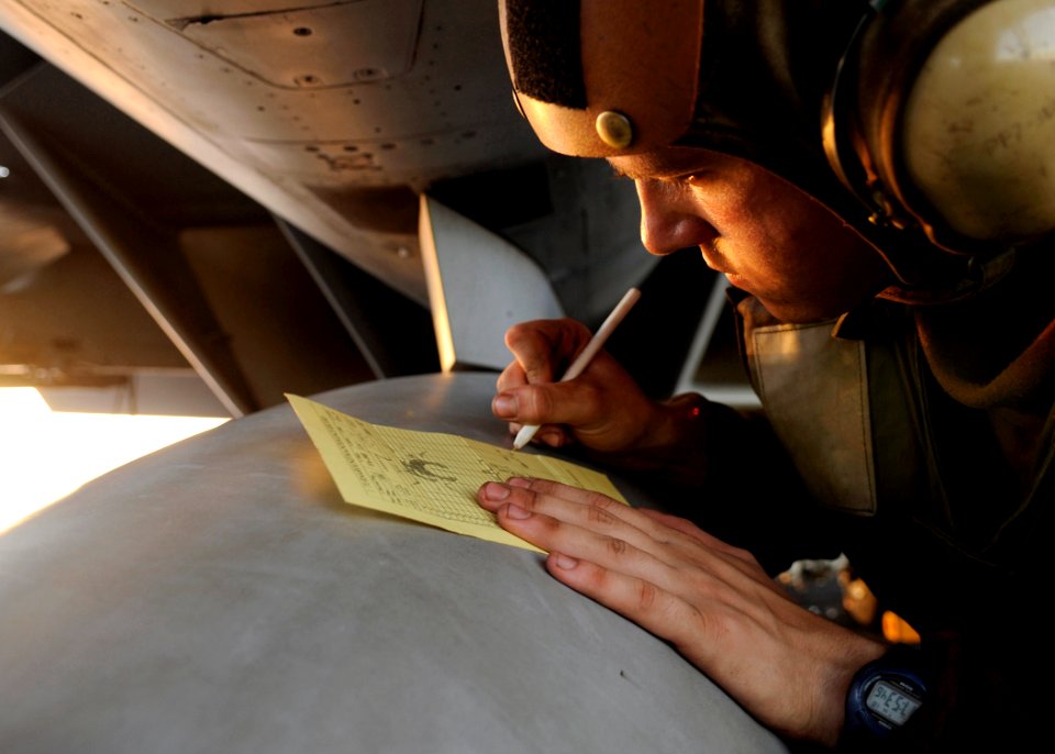 US Navy 080918-N-8534H-006 viation Machinists Mate Airman Raymond Dillon, from Strike Fighter Squadron 27