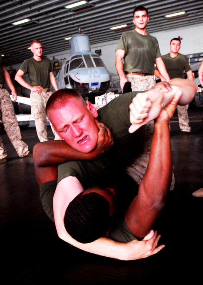 US Navy 080915-N-2183K-025 Marines of the embarked 15th Marine Expeditionary Unit practice hand-to-hand combat