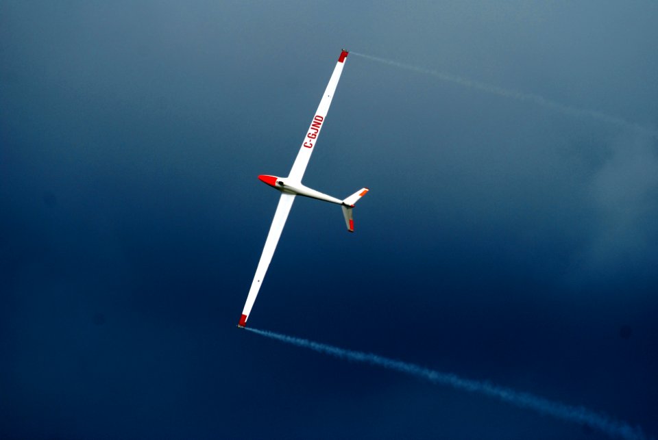 US Navy 080921-N-4469F-002 Manfred Radius demonstrates the capabilities of his sailplane during the 50th Anniversary Naval Air Station Oceana Air Show
