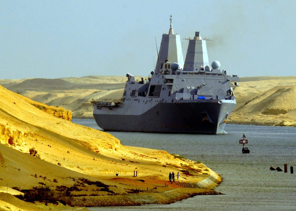 US Navy 080923-N-1082Z-038 The amphibious transport dock ship USS San Antonio (LPD 17) transits through the Suez Canal