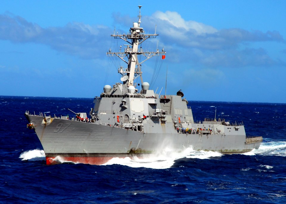 US Navy 080929-N-2183K-009 The guided missile destroyer USS Halsey (DDG 97) steams in the Indian Ocean
