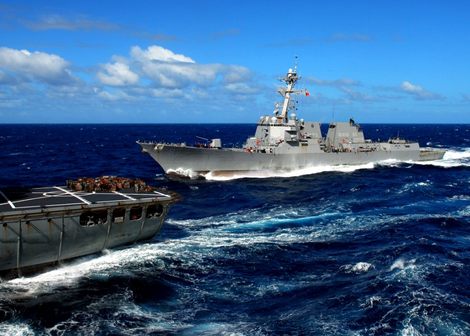 US Navy 080929-N-2183K-019 The guided missile destroyer USS Halsey (DDG 97) approaches the Military Sealift Command fleet replenishment oiler USNS Pecos (T-A0 197)