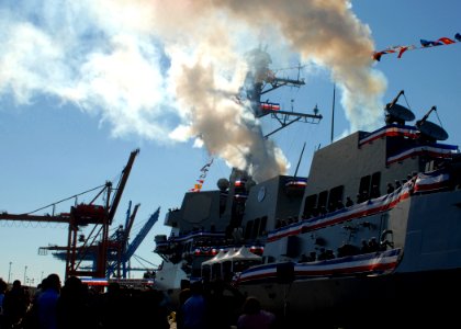 US Navy 101120-N-3737T-185 Commissioning of USS Gravely (DDG 107)
